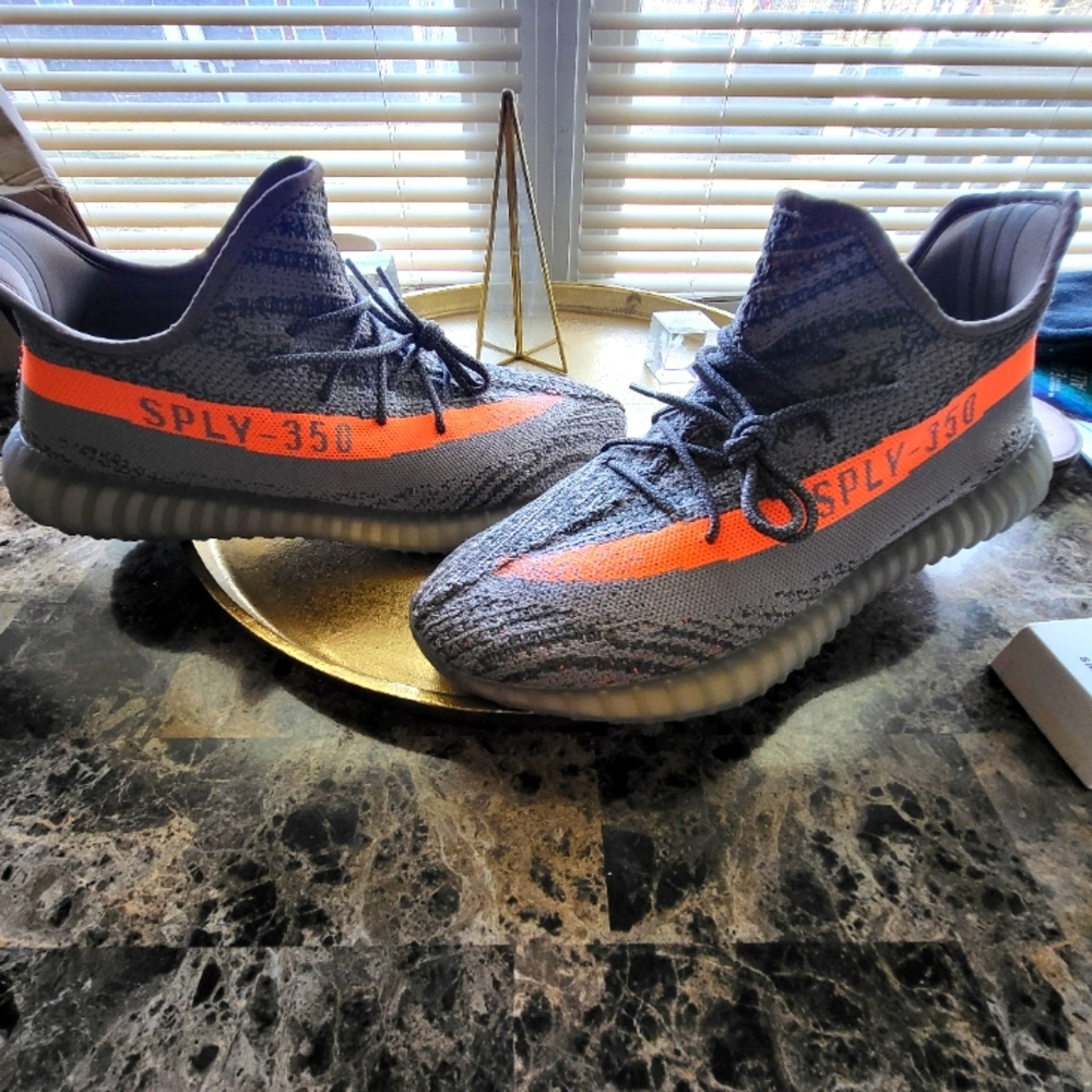 Yeezy 350 (size 13)